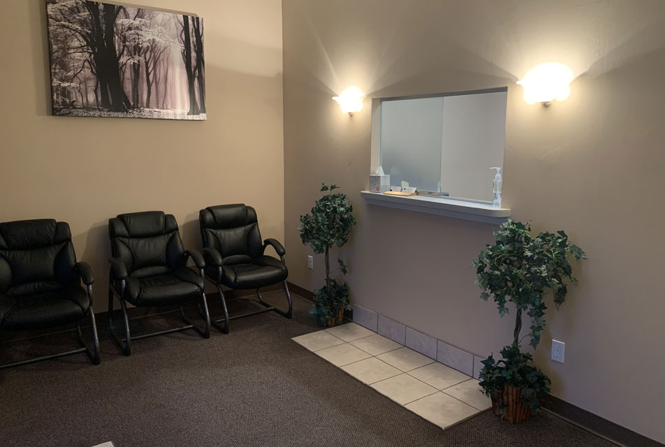 Kentucky Injury Care Centers In Lexington treatment room 1